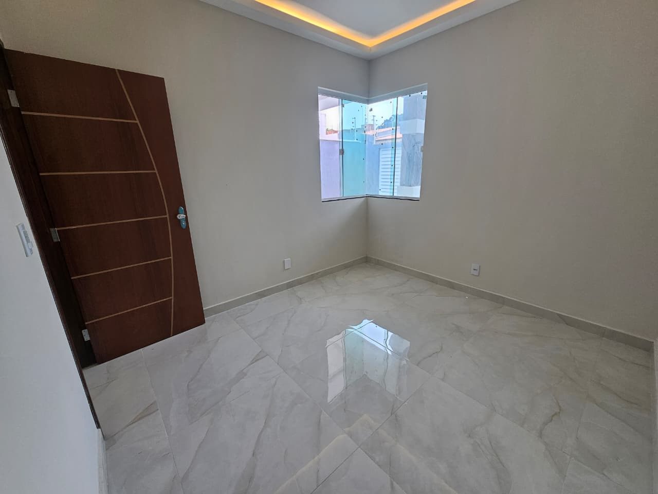 Casa no Loteamento Bela Vista, Quarto 2 com janela de canto