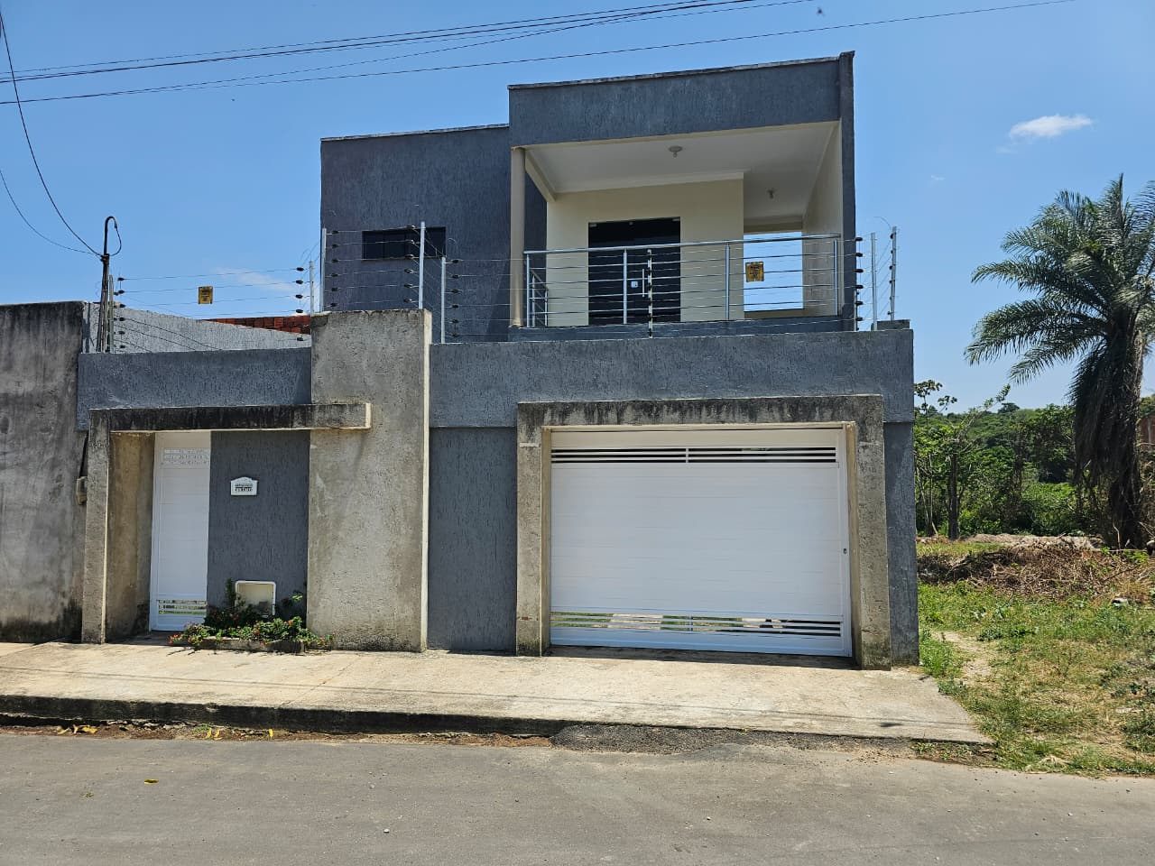 Duplex no Loteamento Conviver, Fachada