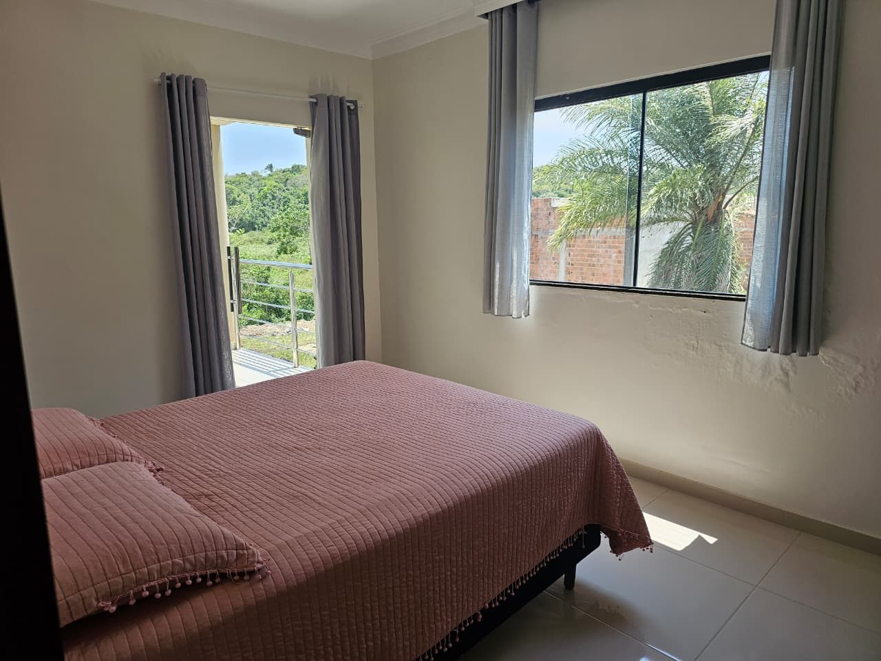 Duplex no Loteamento Conviver, Quarto 2 com varanda