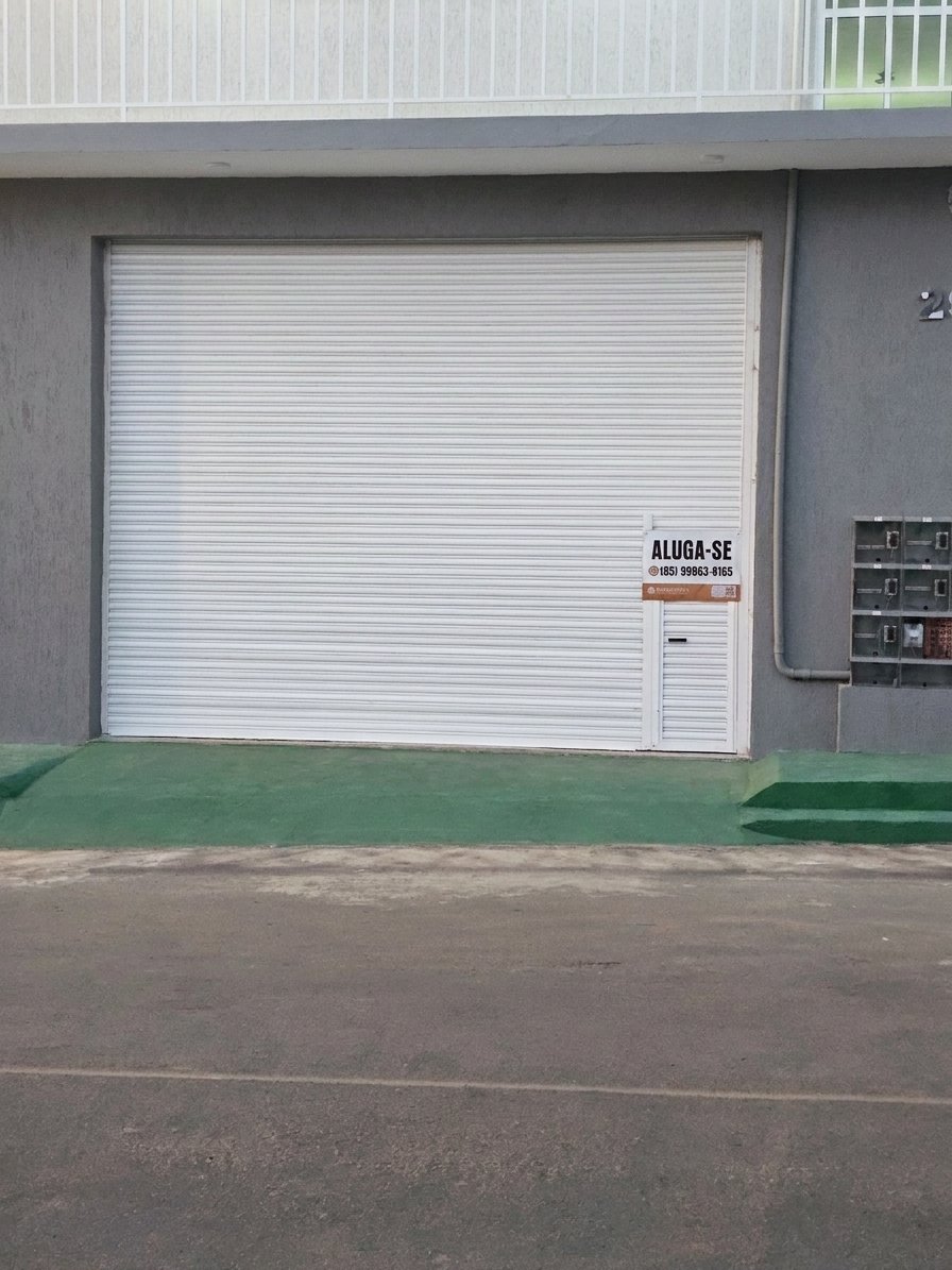 Ponto comercial no Edifício Castelo Plaza, Fachada do ponto comercial